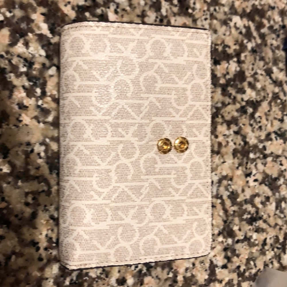 Calvin Klein wallet in great condition